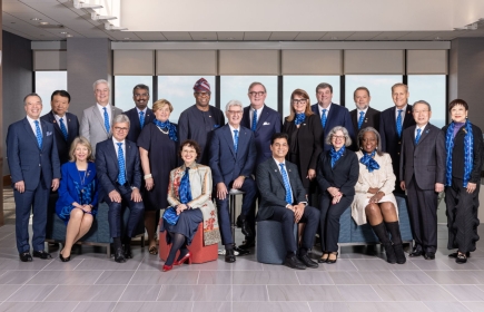 L'attuale Consiglio di Amministrazione, composto da rappresentanti provenienti da Europa, Africa, Asia e America